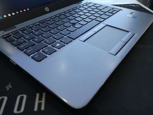 *Stunning&SUPER Fast*HP ELITEBOOK 840 G2*i5VPRO-5300U*WARRANTY 2018*HD+*12GB RAM